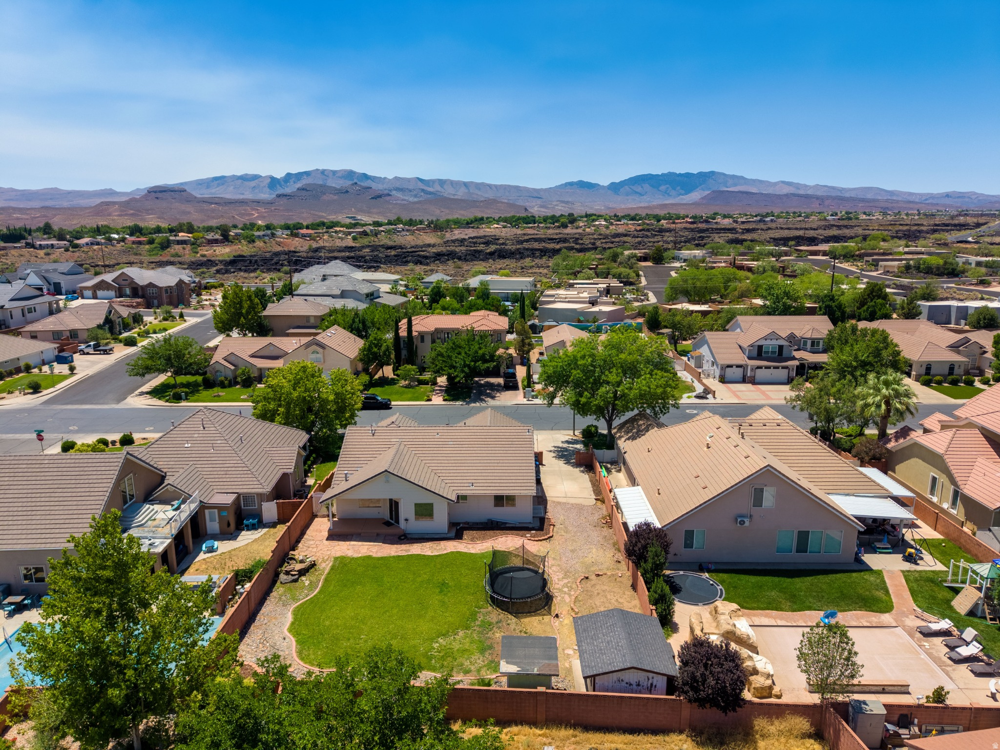 CANYON TERRACE - Residential