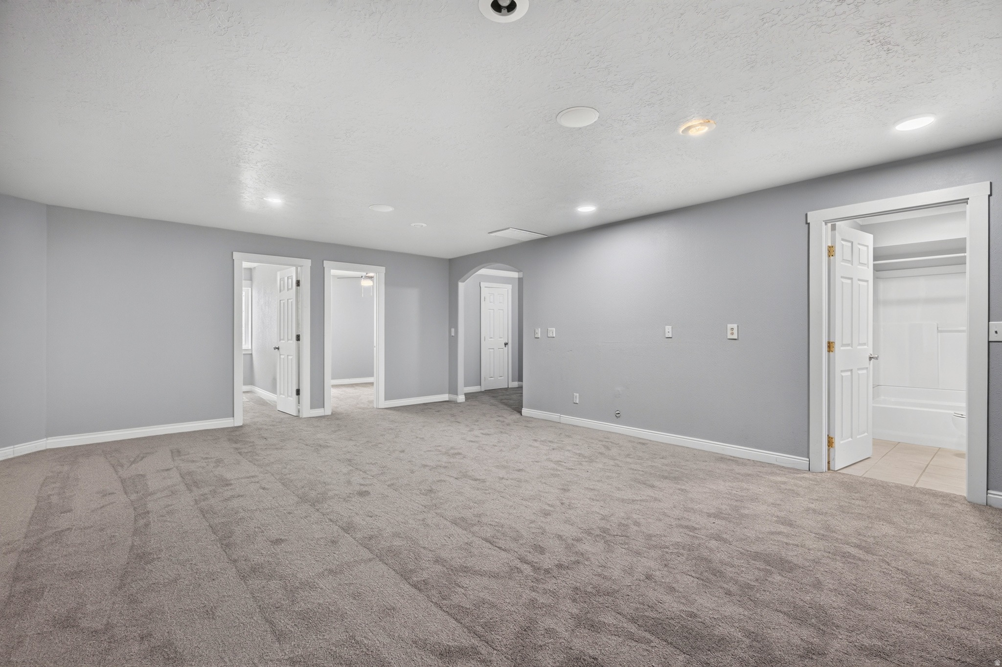CANYON TERRACE - Residential