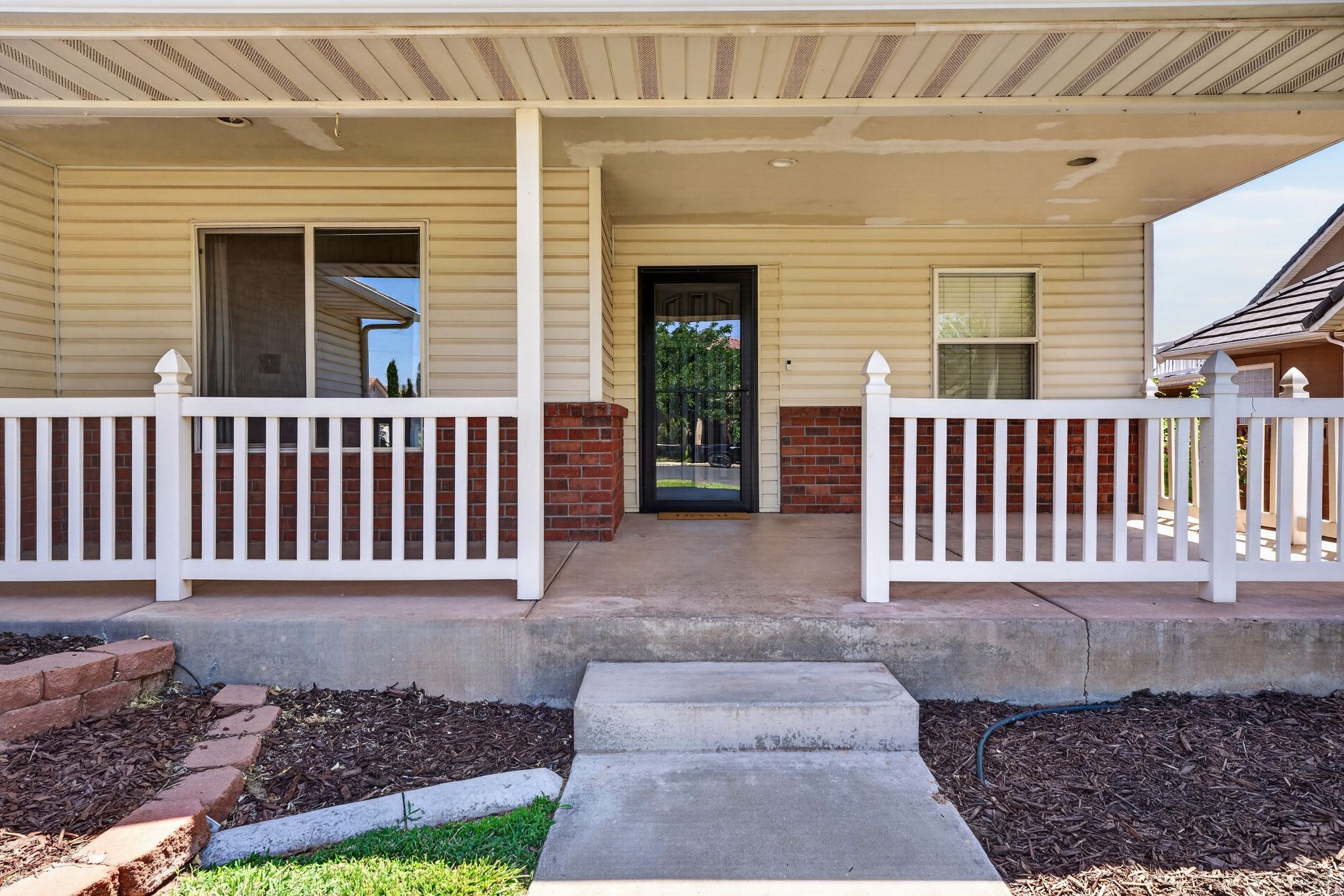 CANYON TERRACE - Residential