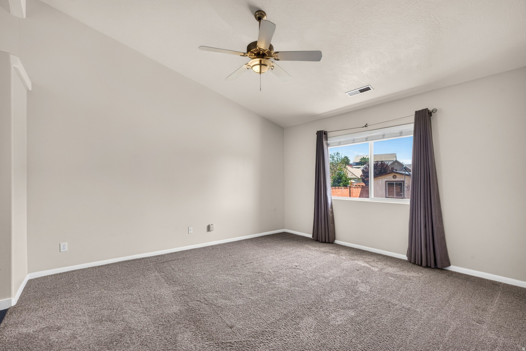 CANYON TERRACE - Residential