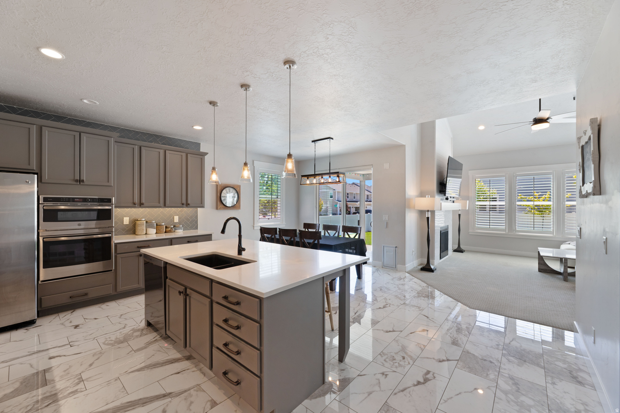 GREENWOOD VILLAGE - Residential