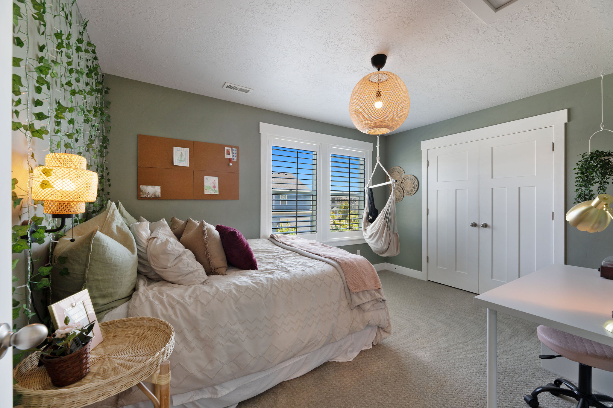 GREENWOOD VILLAGE - Residential