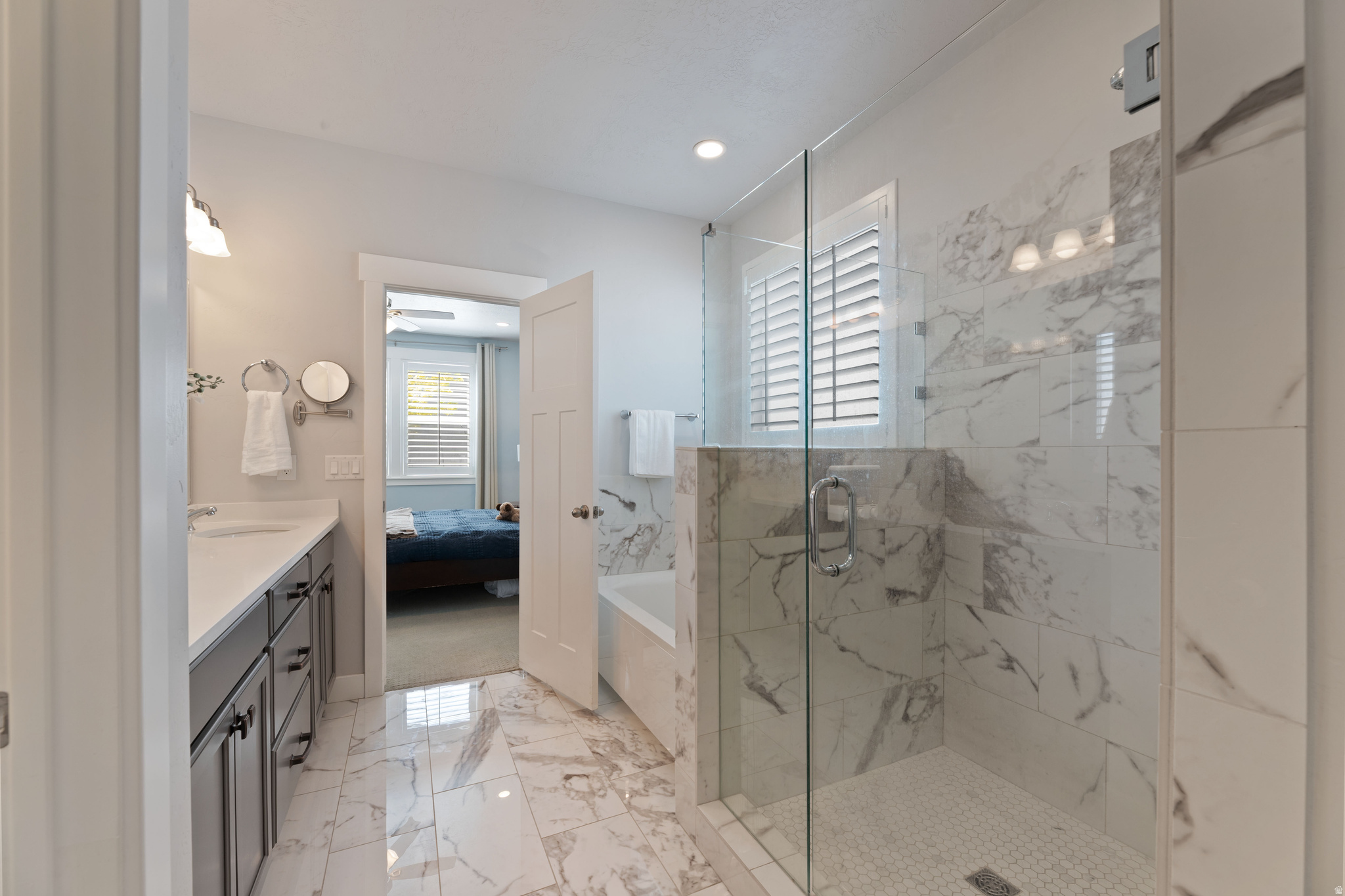 GREENWOOD VILLAGE - Residential