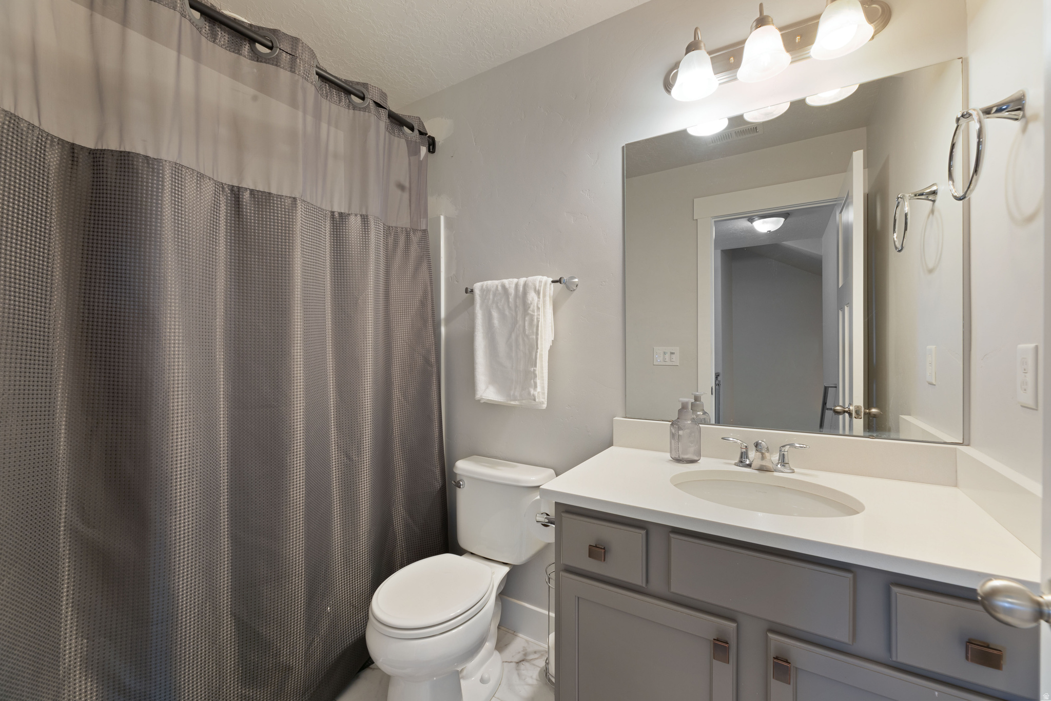 GREENWOOD VILLAGE - Residential