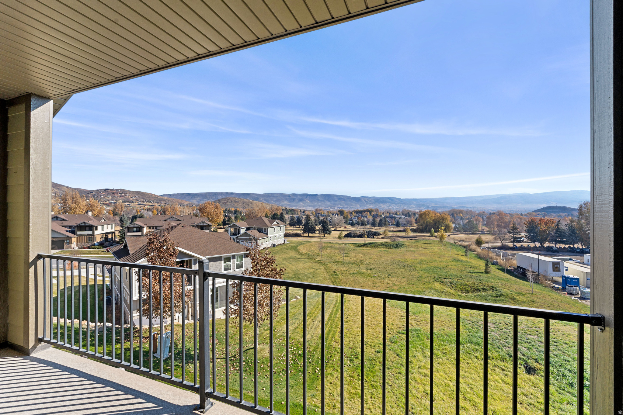 KANTONS AT VILLAGE ON THE GREEN - Residential