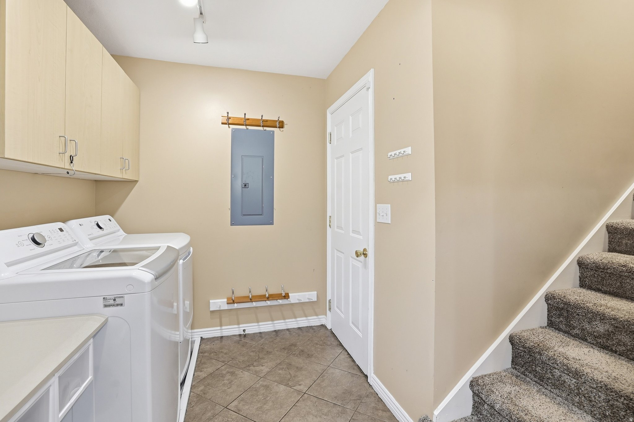 MARBLE HILLS - Residential
