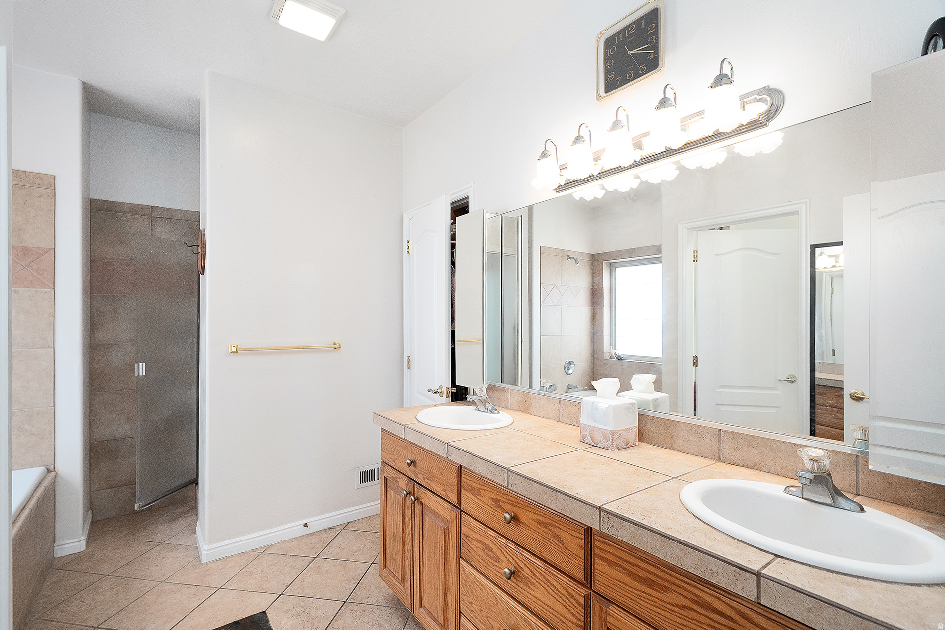 BLOOMINGTON COUNTRY CLUB - Residential