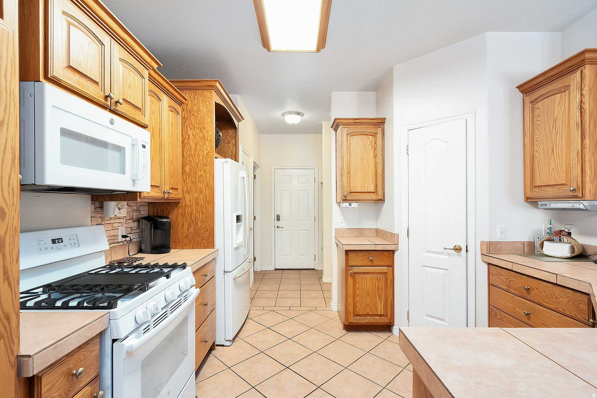 BLOOMINGTON COUNTRY CLUB - Residential