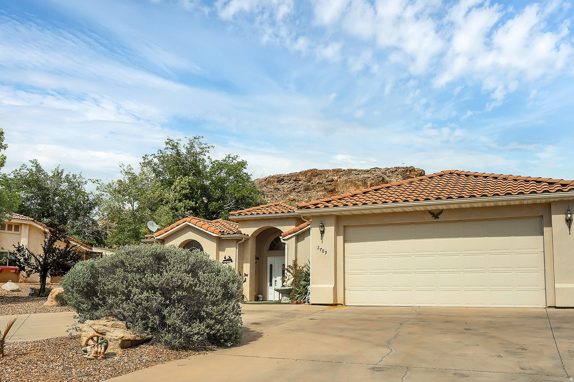 BLOOMINGTON COUNTRY CLUB - Residential