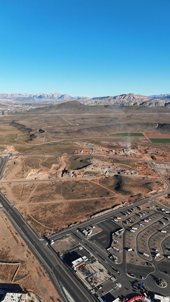 TRAILS AT SAND HOLLOW - Land