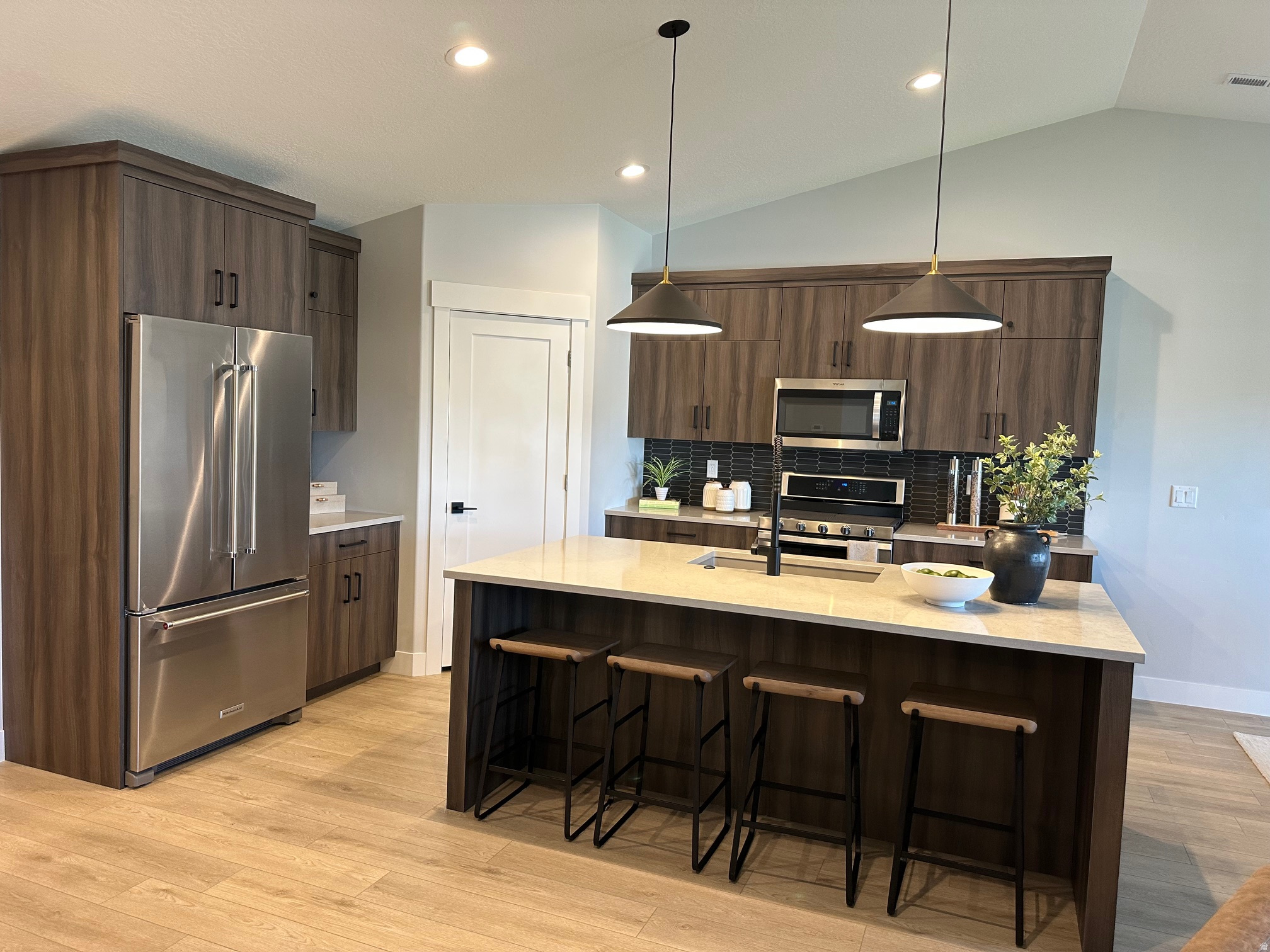 SADIE'S GLENN - Residential