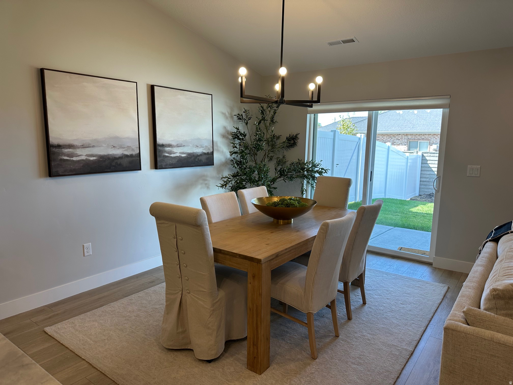 SADIE'S GLENN - Residential