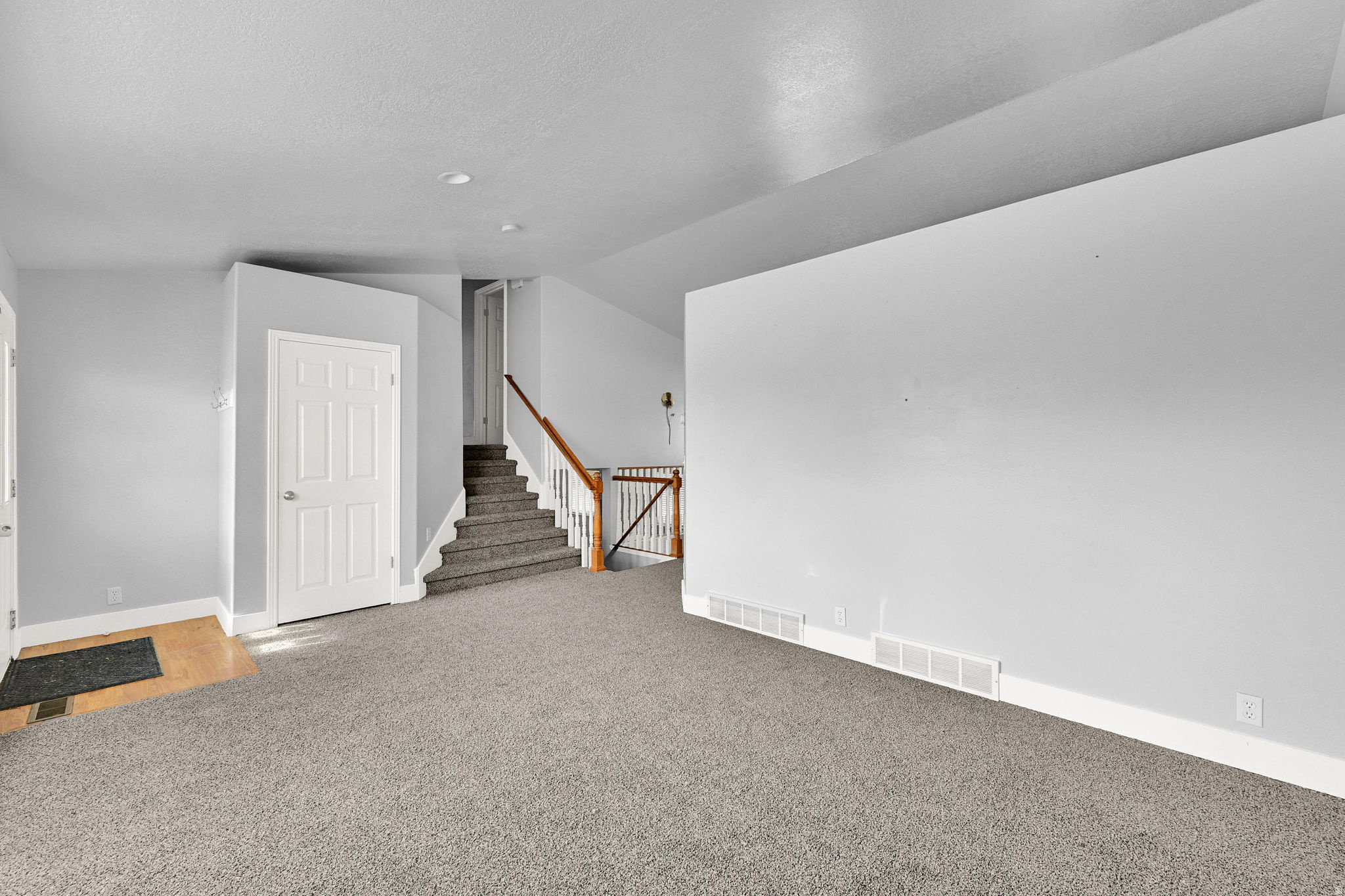 HOLMGREN ESTATES - Residential