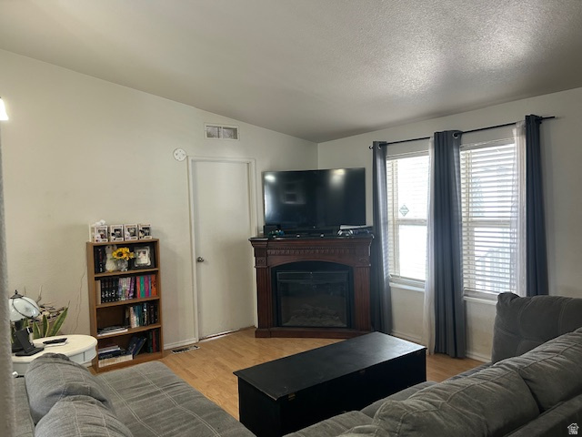 OAKBROOK - Residential