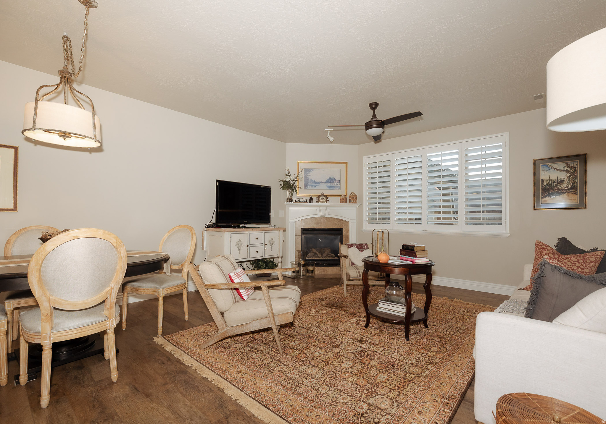BELLA VIDA - Residential