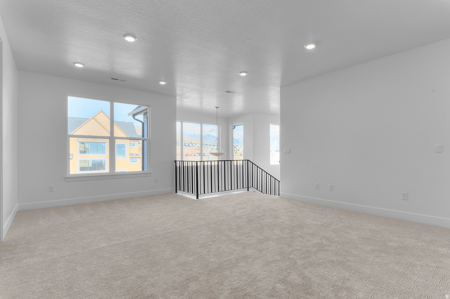 INVERNESS BY D.R. HORTON - Residential