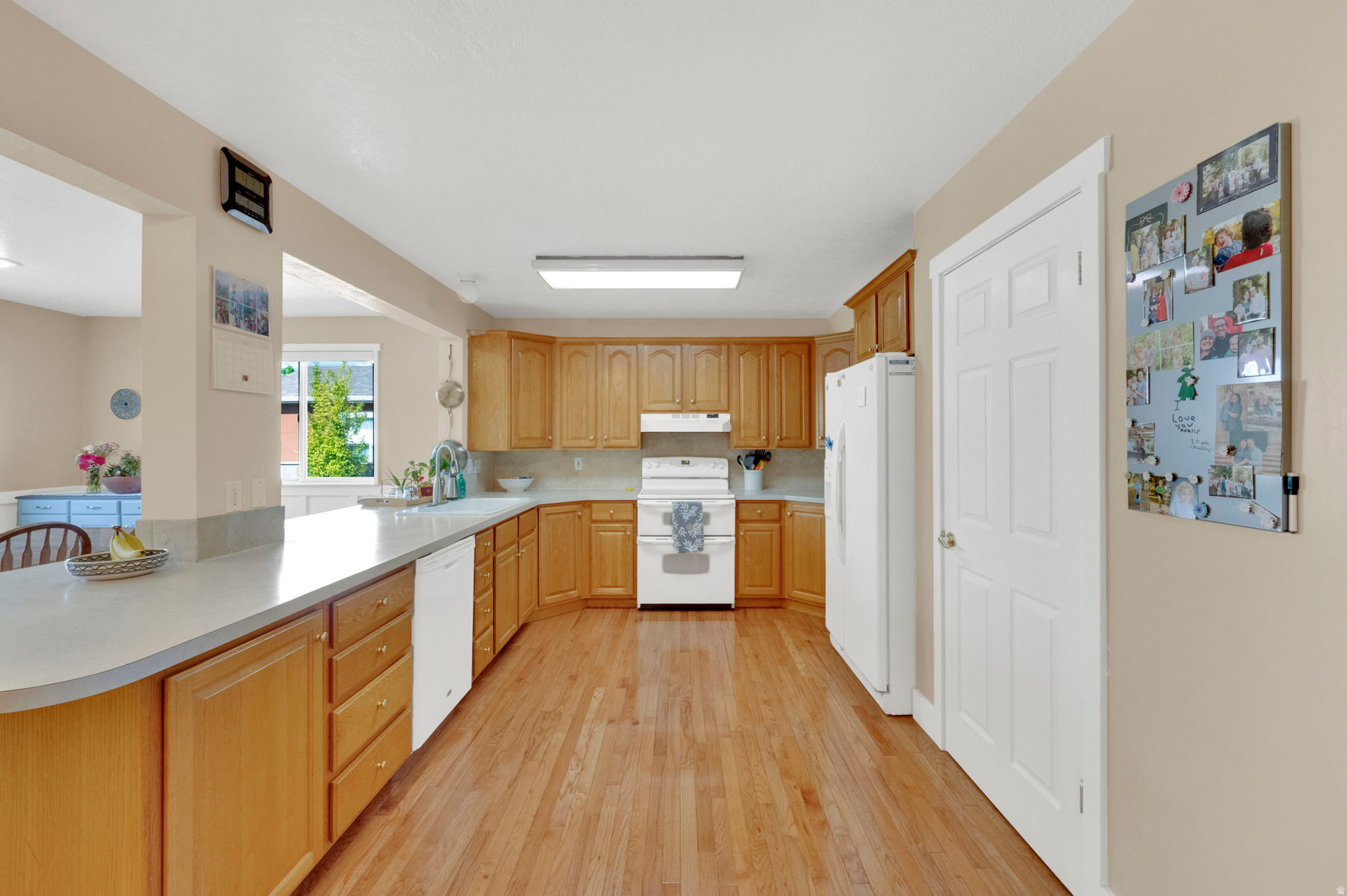 SOUTHWEST RIVER ESTATES - Residential