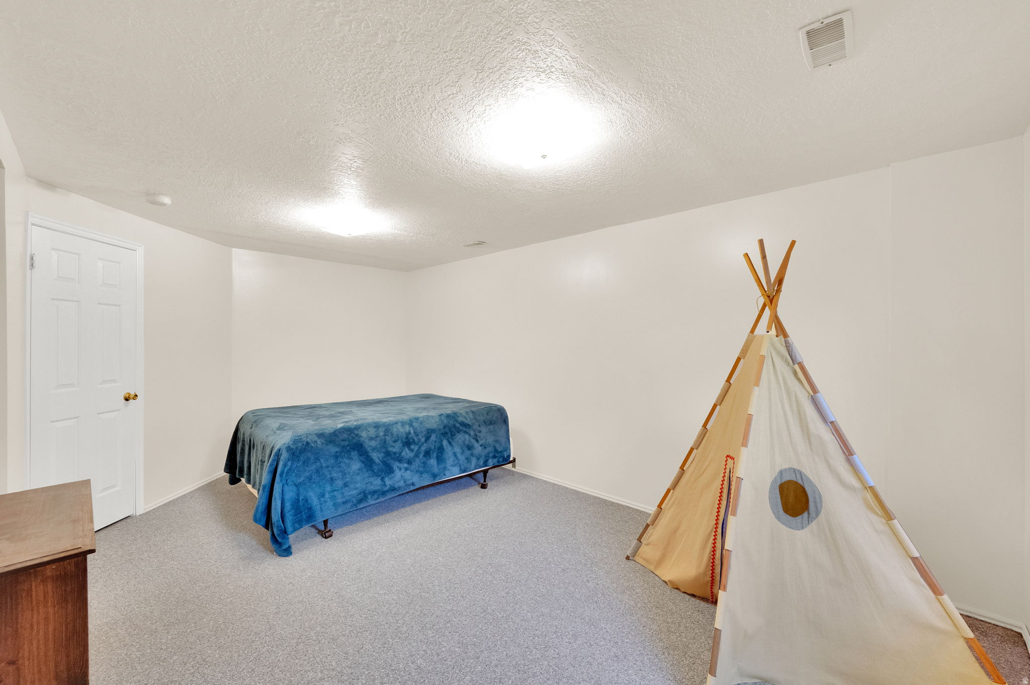SOUTHWEST RIVER ESTATES - Residential