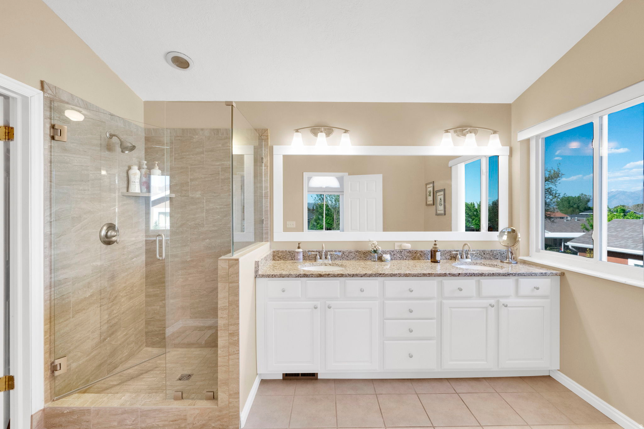 SOUTHWEST RIVER ESTATES - Residential