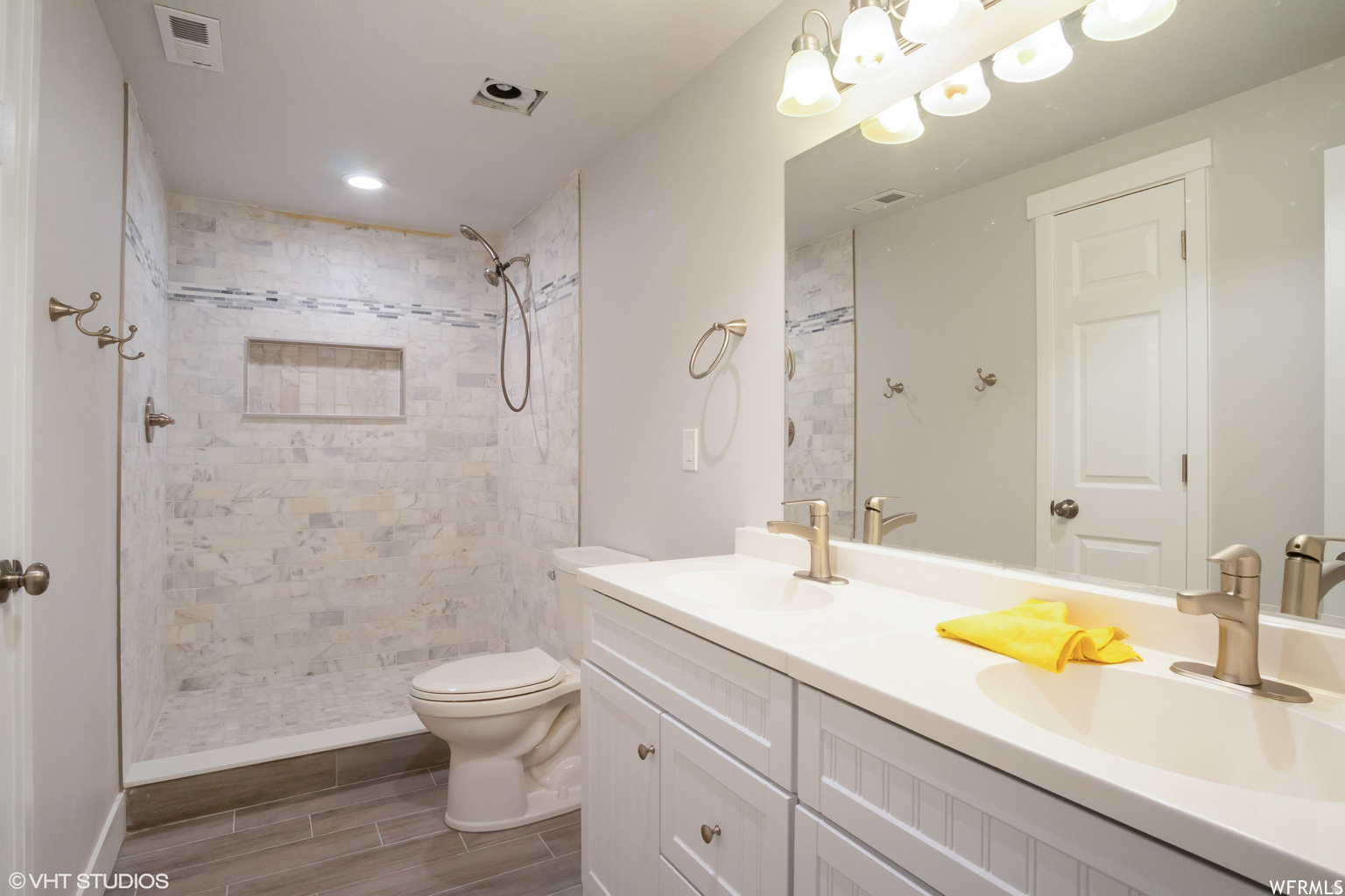 ROSECREST MEADOWS - Residential
