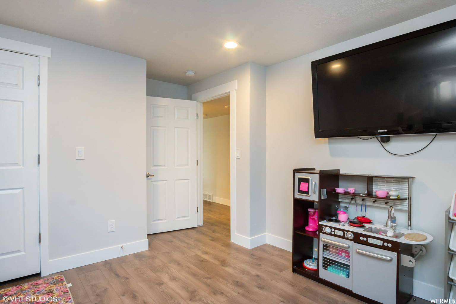 ROSECREST MEADOWS - Residential