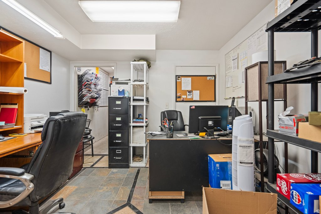 FINLEYS - Commercial Sale