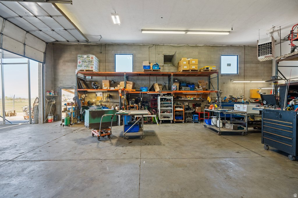 FINLEYS - Commercial Sale