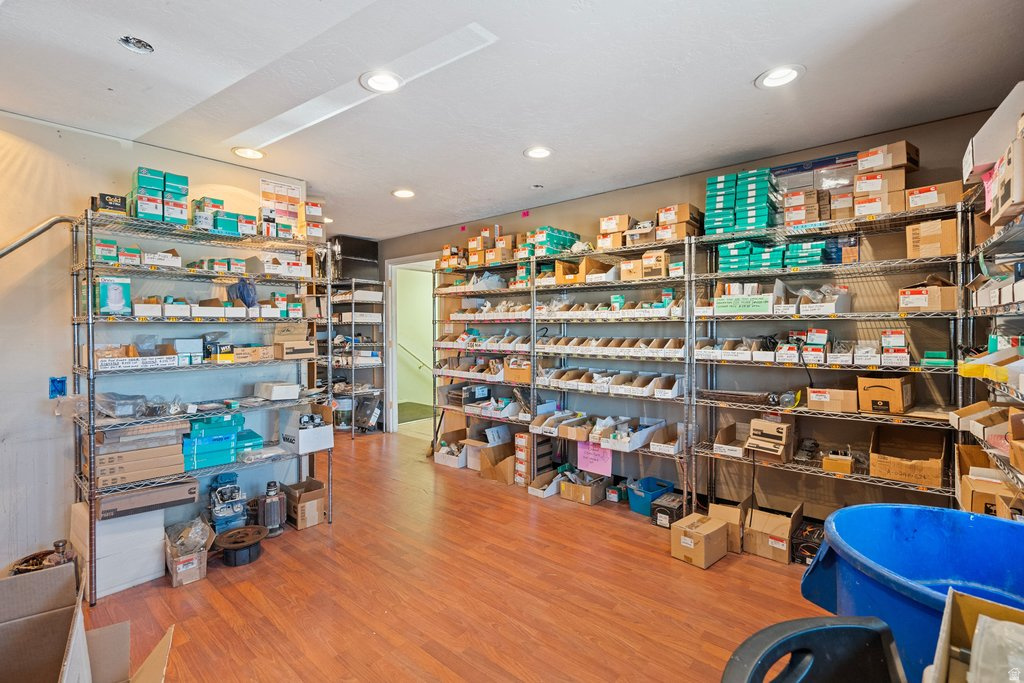 FINLEYS - Commercial Sale