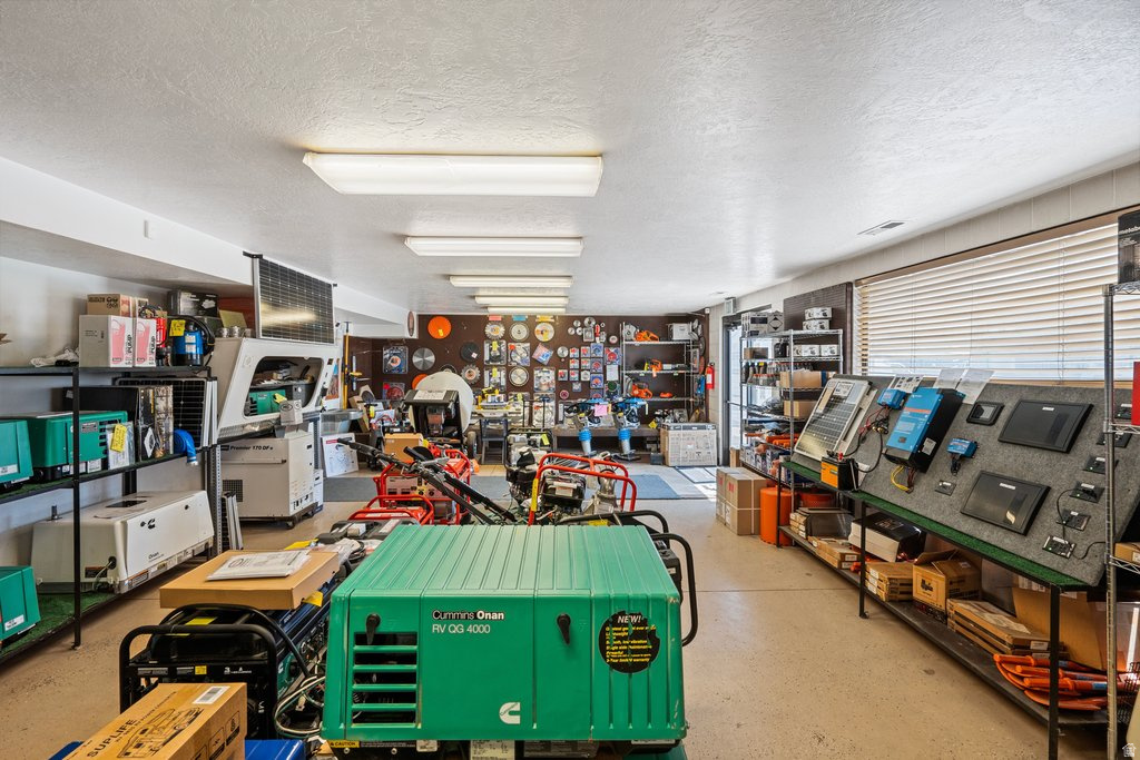 FINLEYS - Commercial Sale