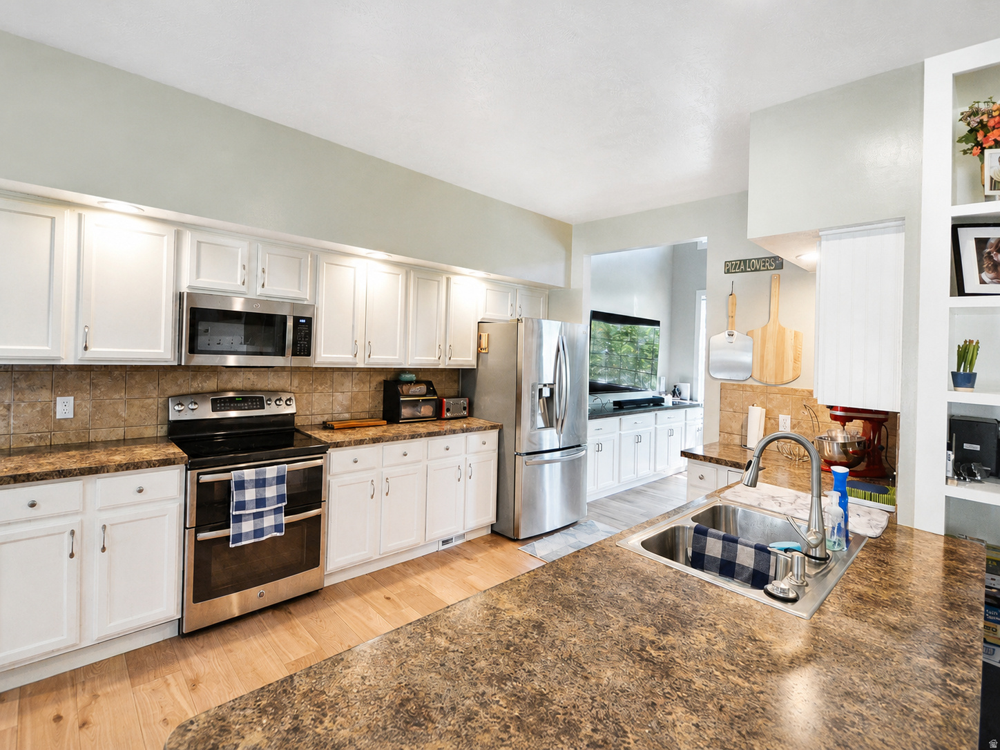 PEBBLEWOOD NO 7 - Residential