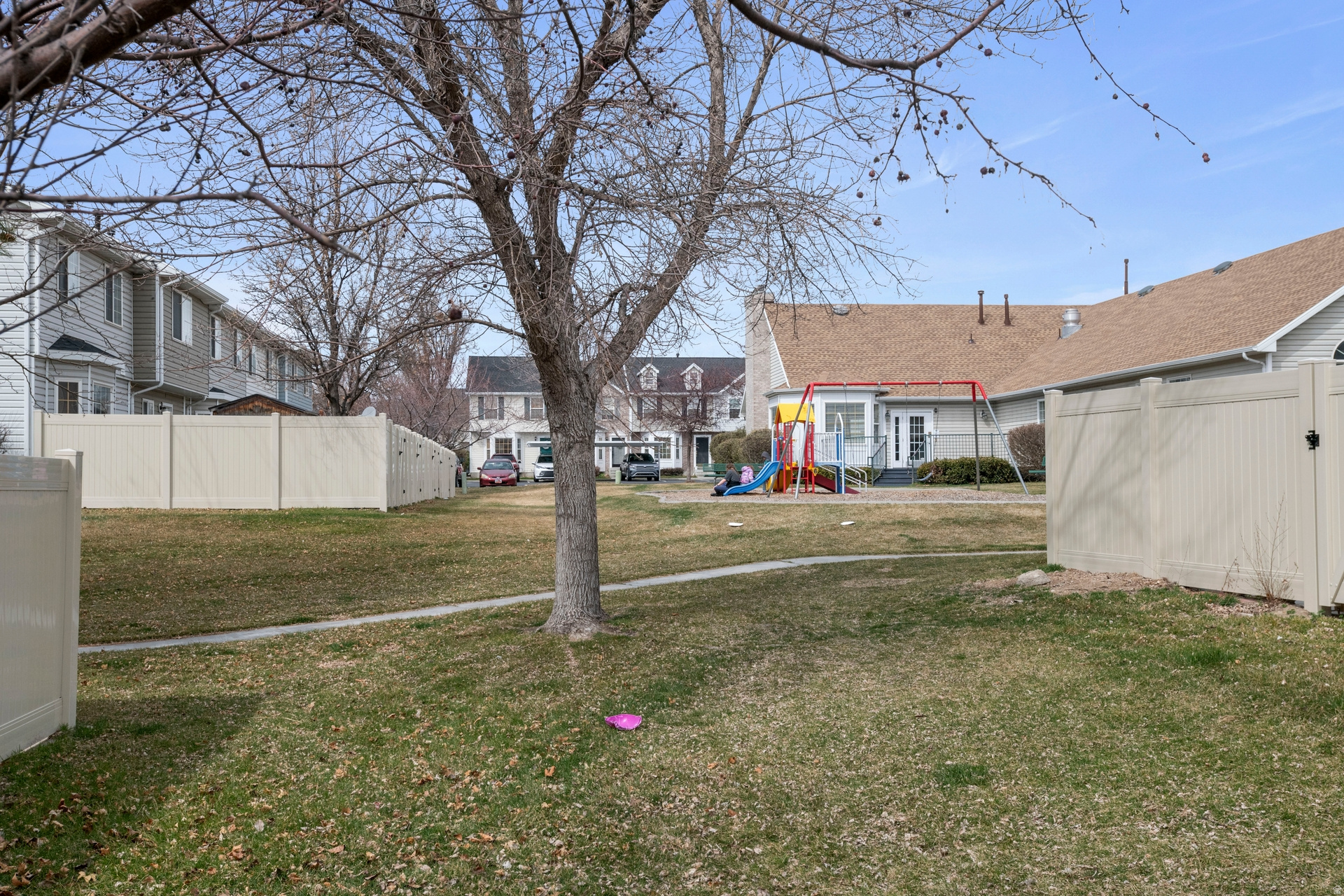 RIDGE - Residential