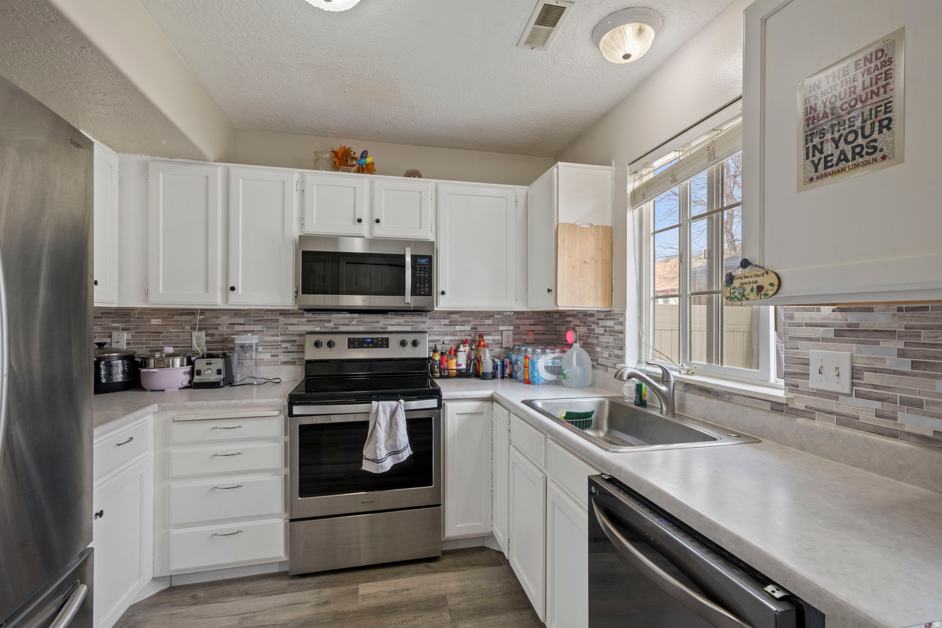 RIDGE - Residential