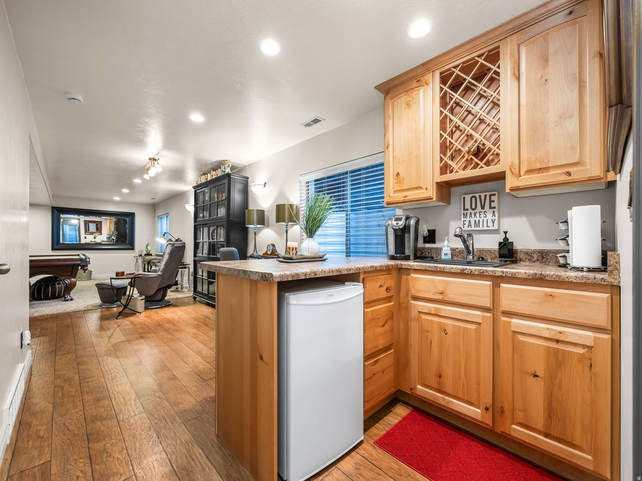 MEADOWS - Residential