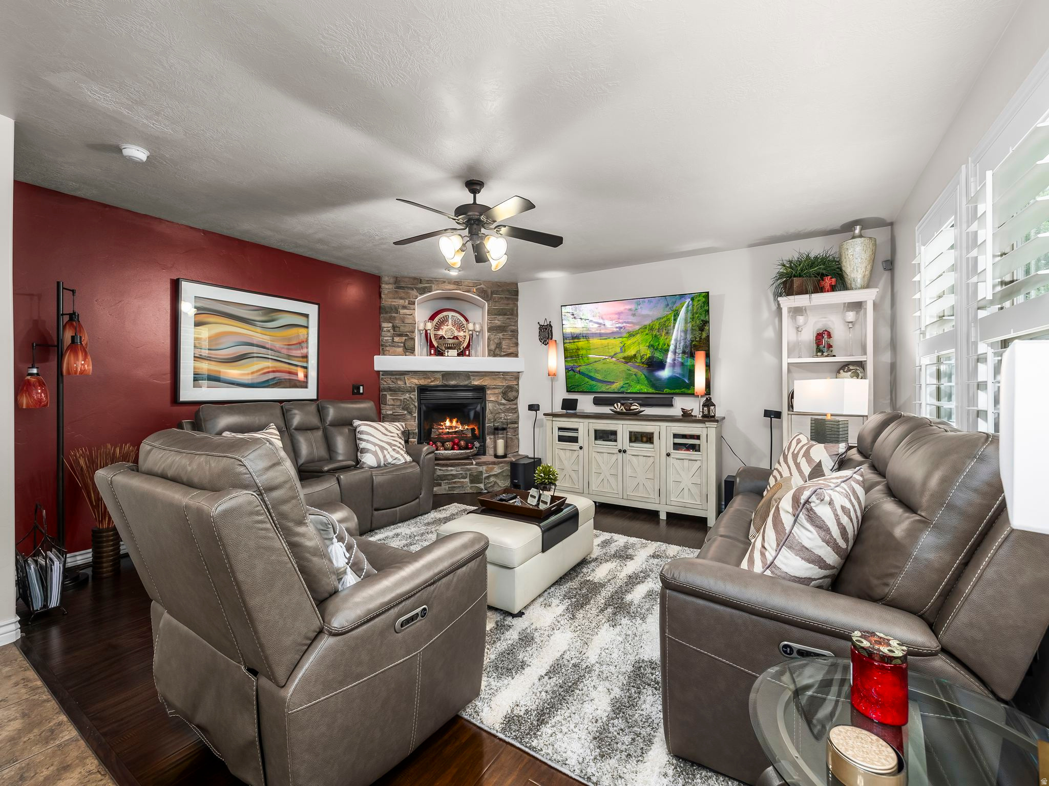MEADOWS - Residential