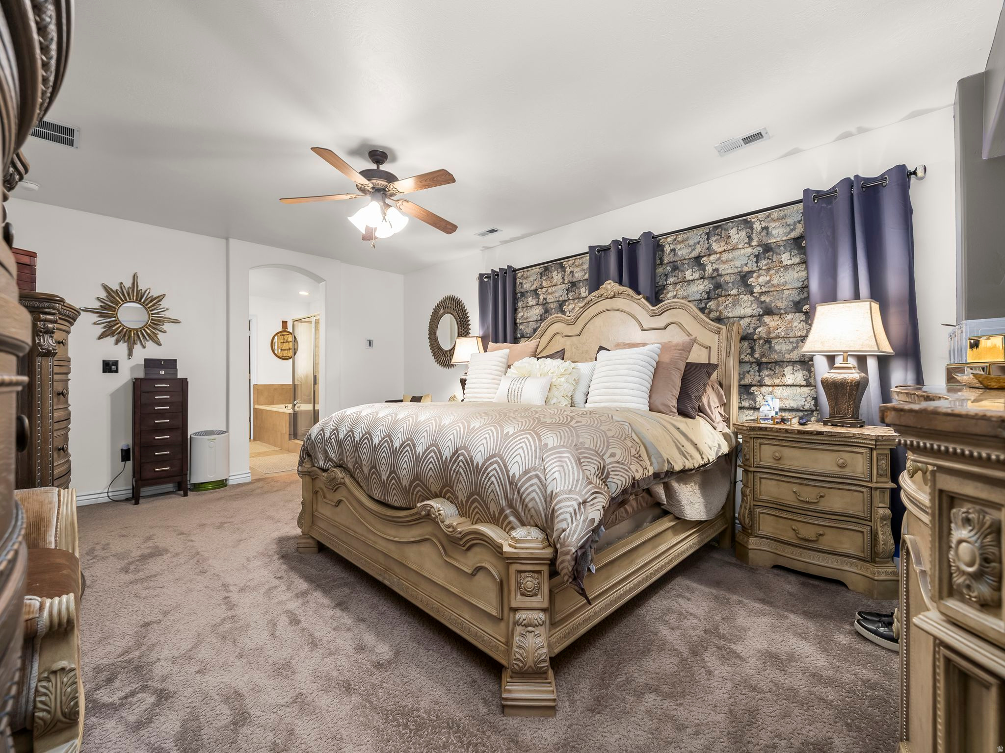 MEADOWS - Residential