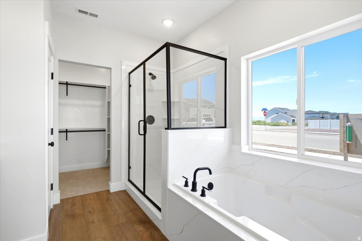SPRING CREEK - Residential