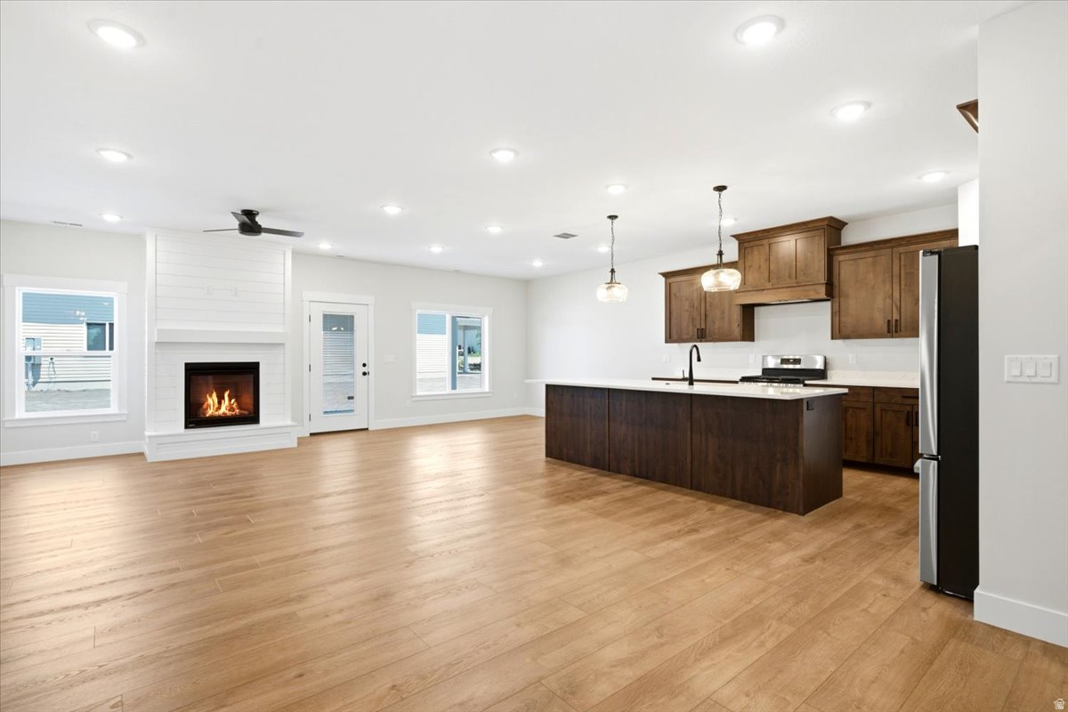 SPRING CREEK - Residential