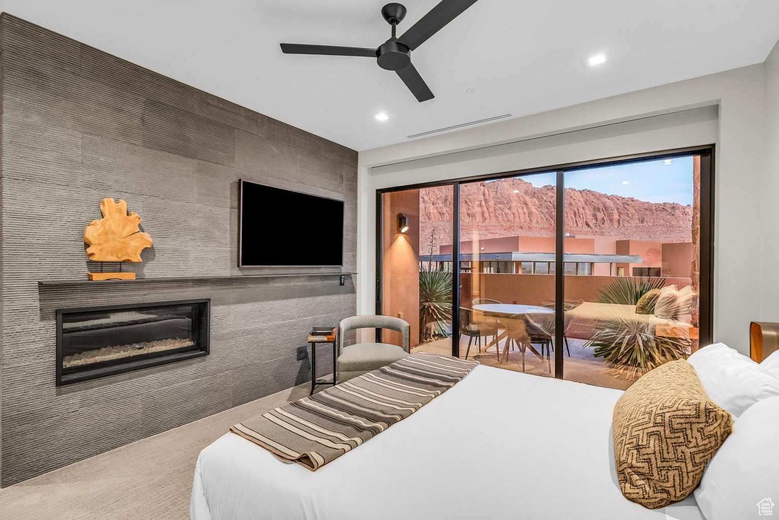 SENTIERRE PADRE CANYON PH 1A - Residential