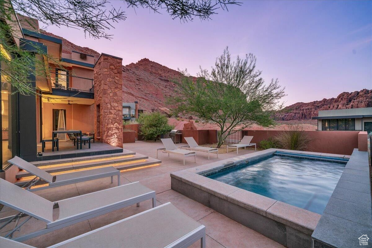 SENTIERRE PADRE CANYON PH 1A - Residential