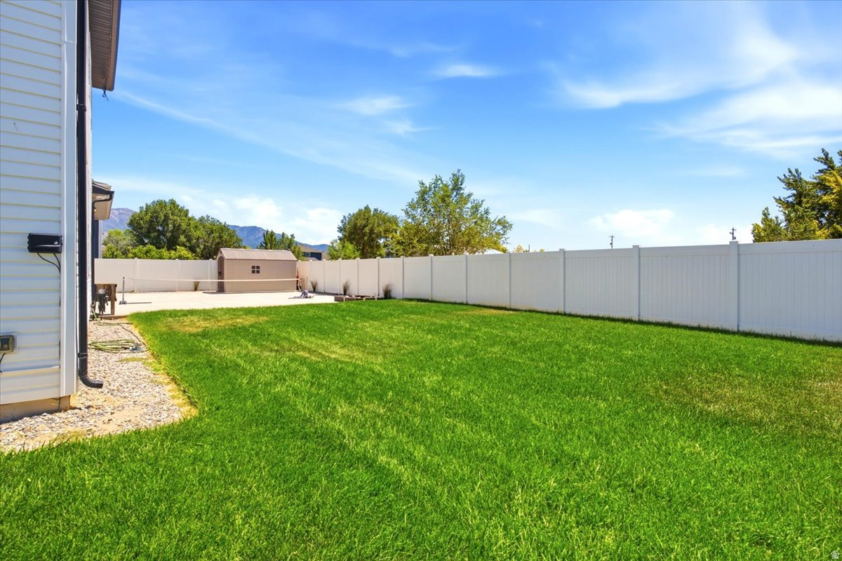 YULISA ESTATES - Residential