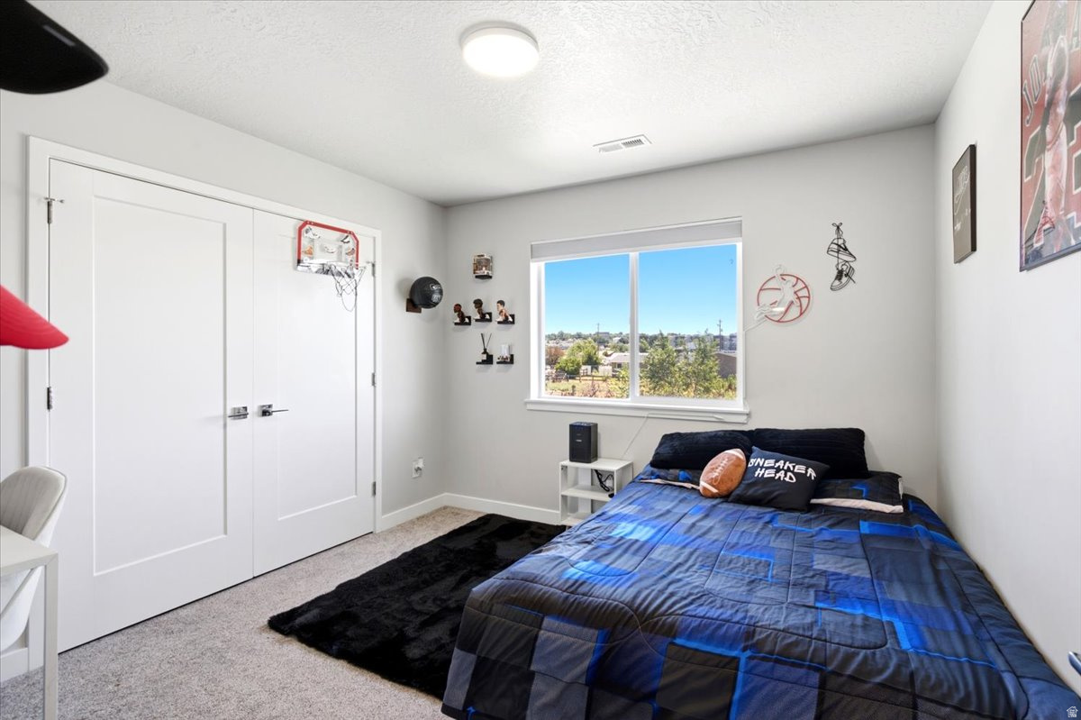 YULISA ESTATES - Residential
