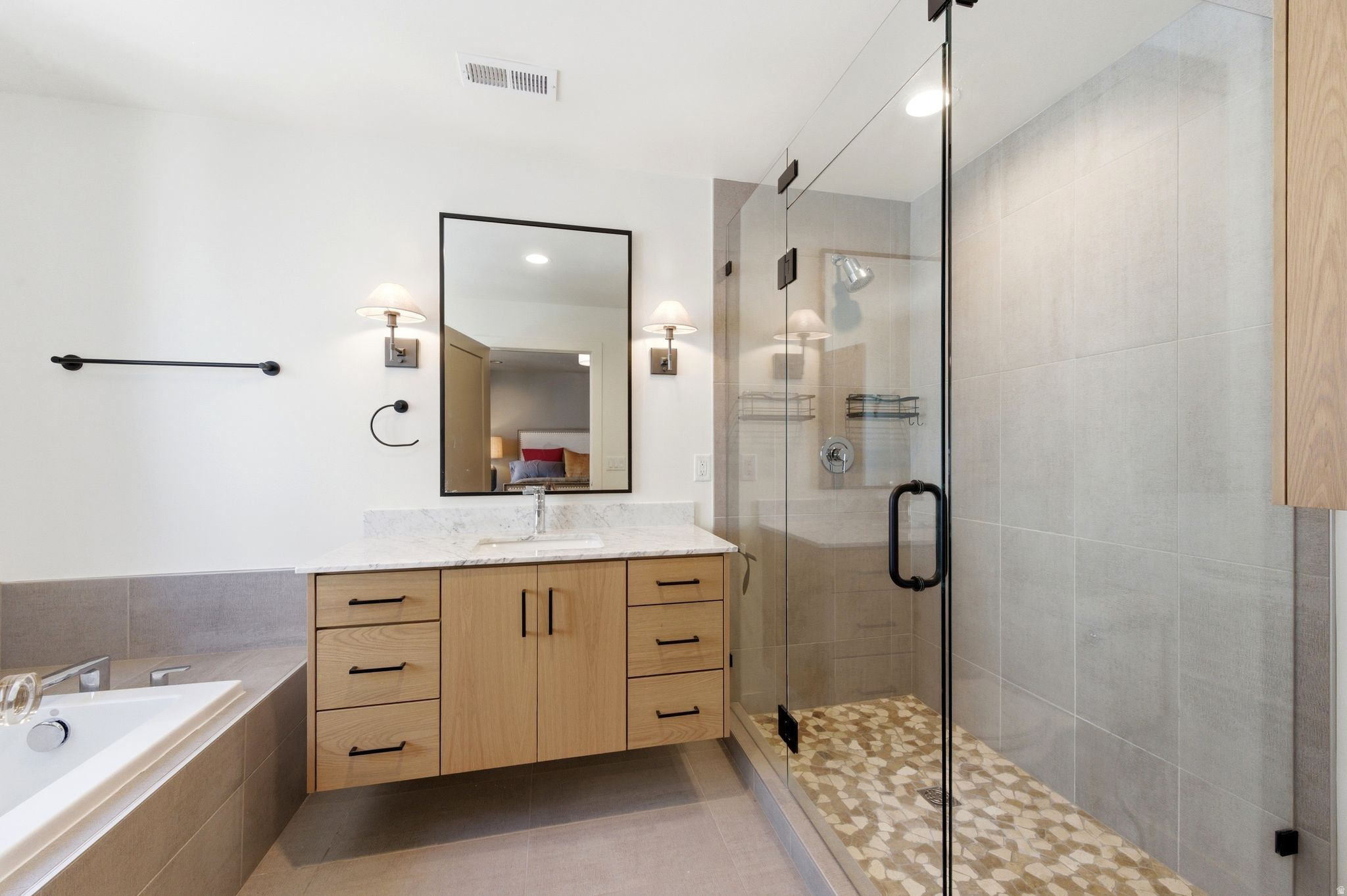 REMUND FARMS - Residential