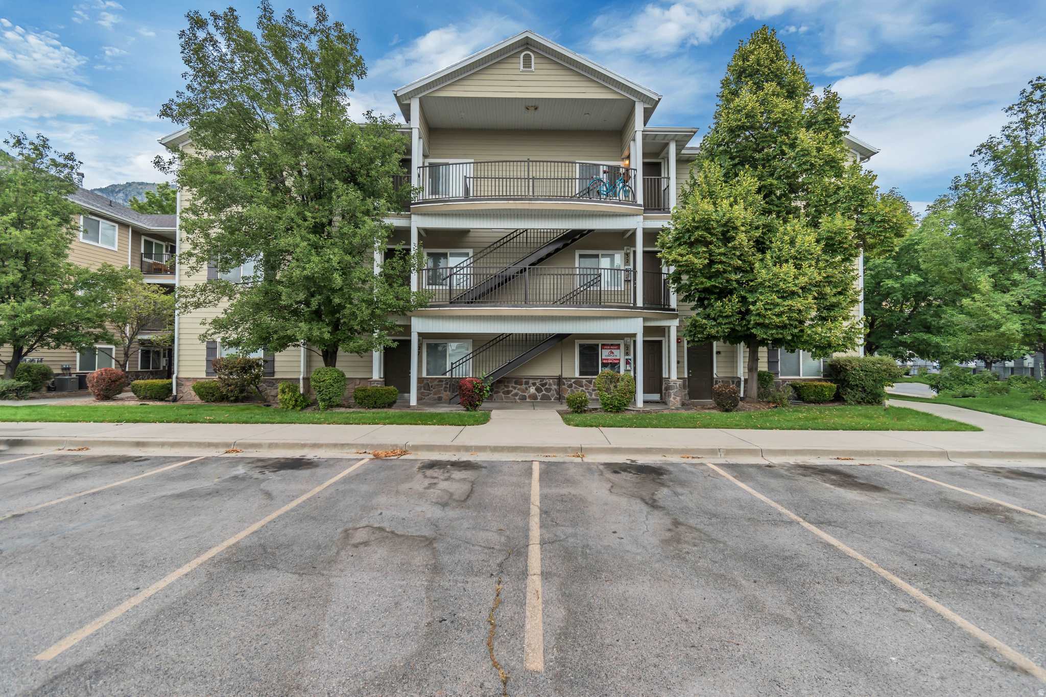 CANYON VILLAGE CONDO - Residential