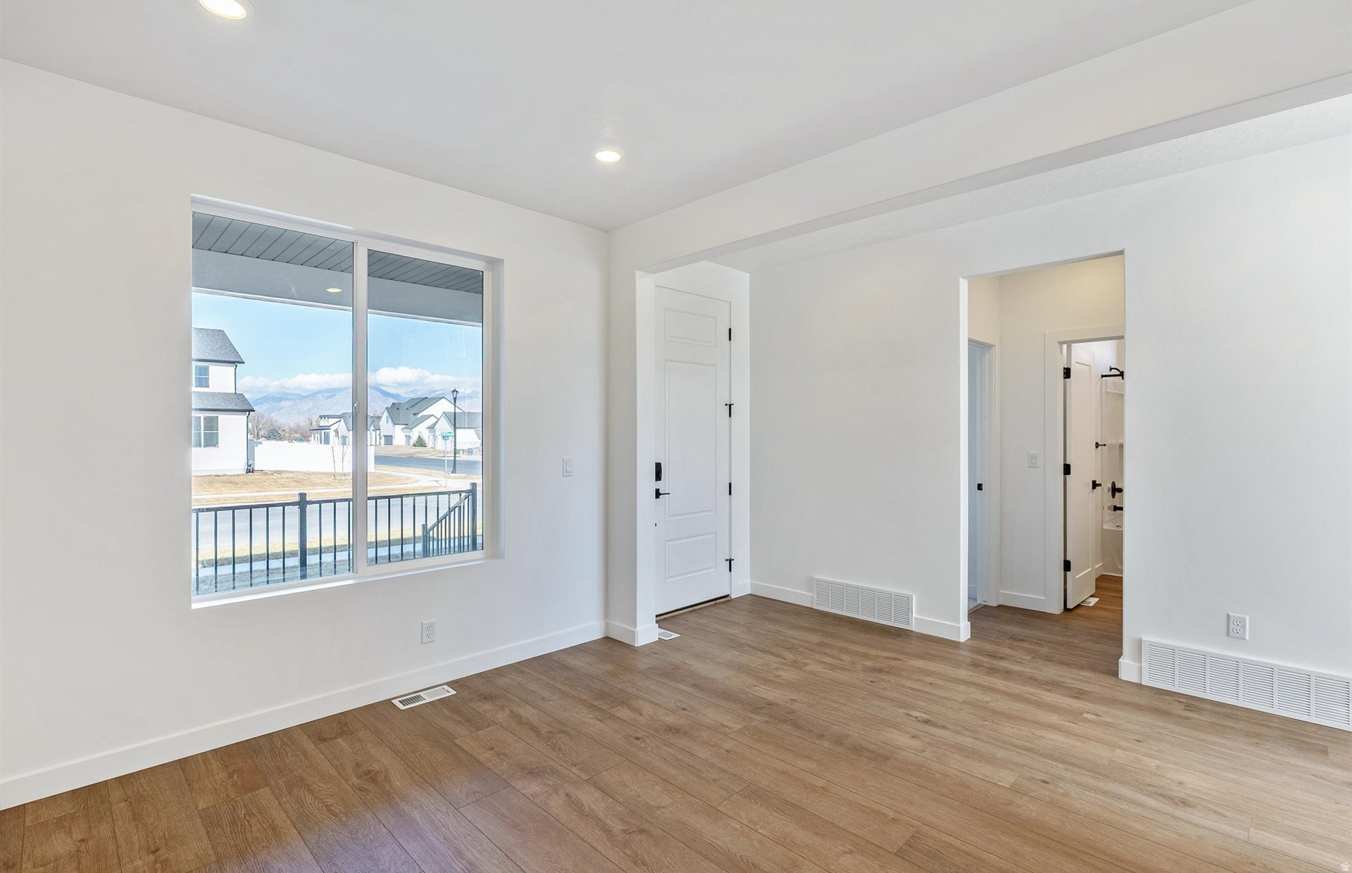 VALLEY VIEW - Residential