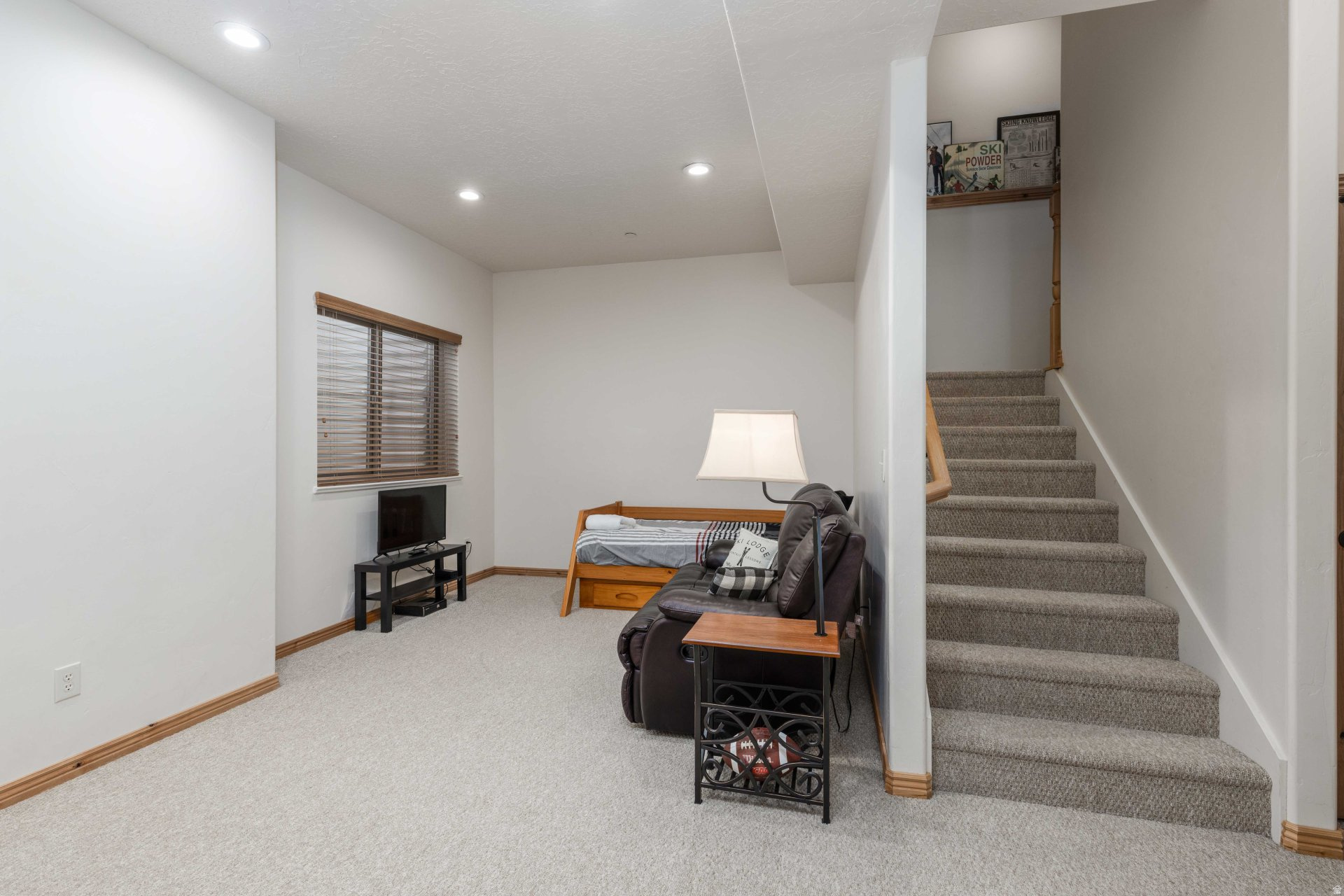 THE CASCADES - Residential