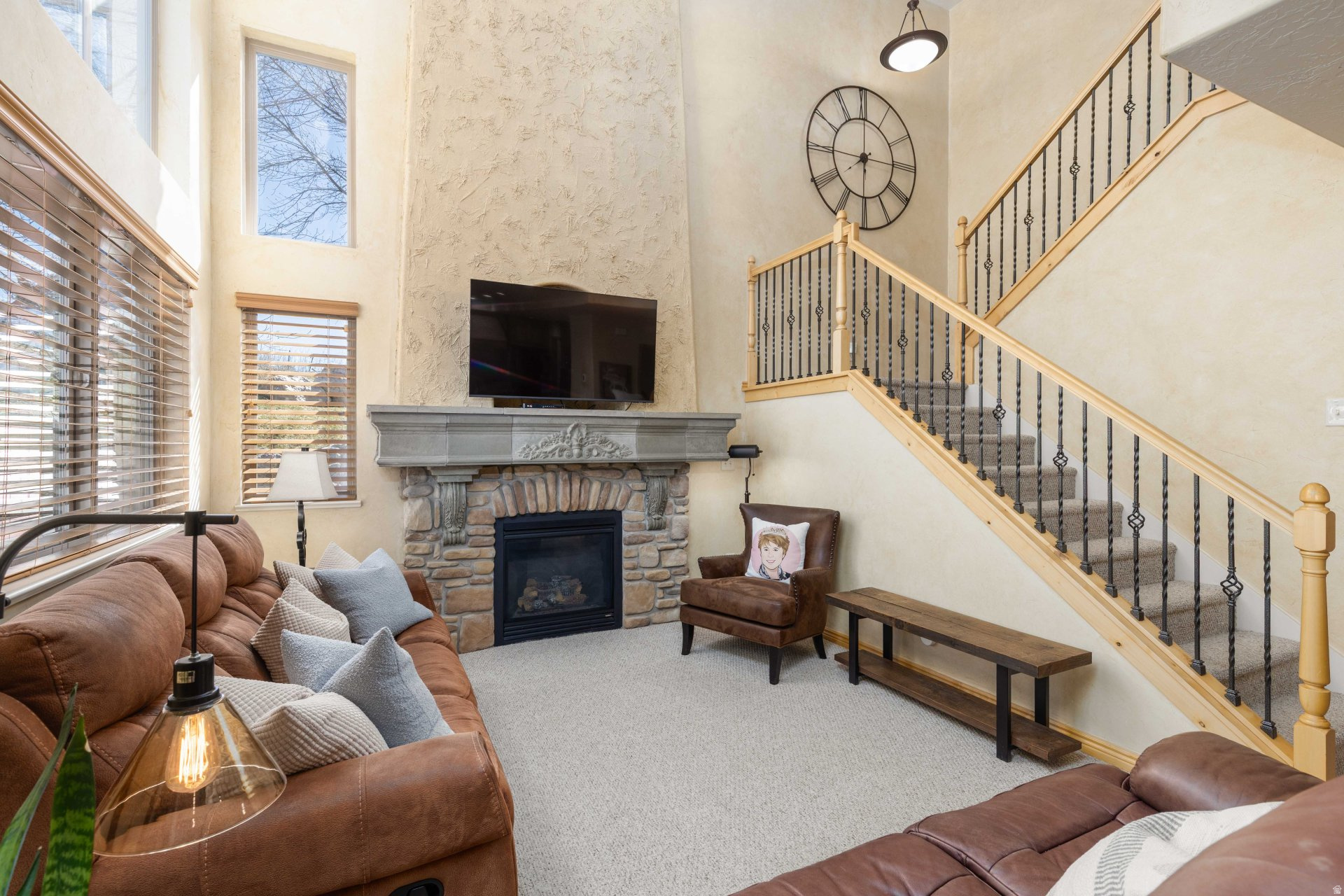 THE CASCADES - Residential