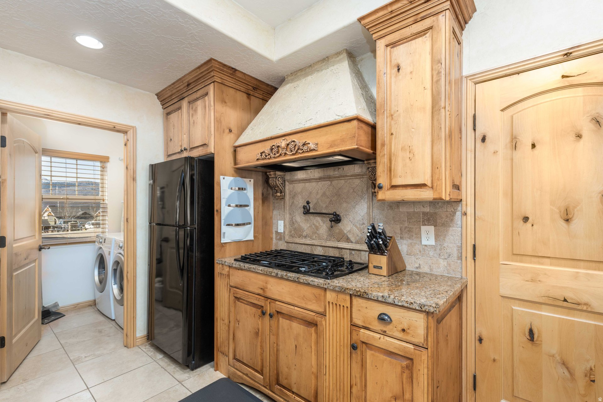 THE CASCADES - Residential