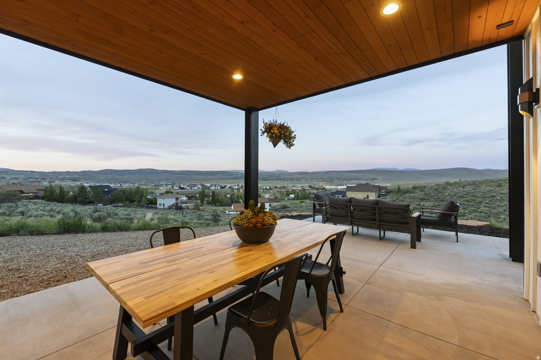 HIGHLAND ESTATES SUBDIVISION - Residential