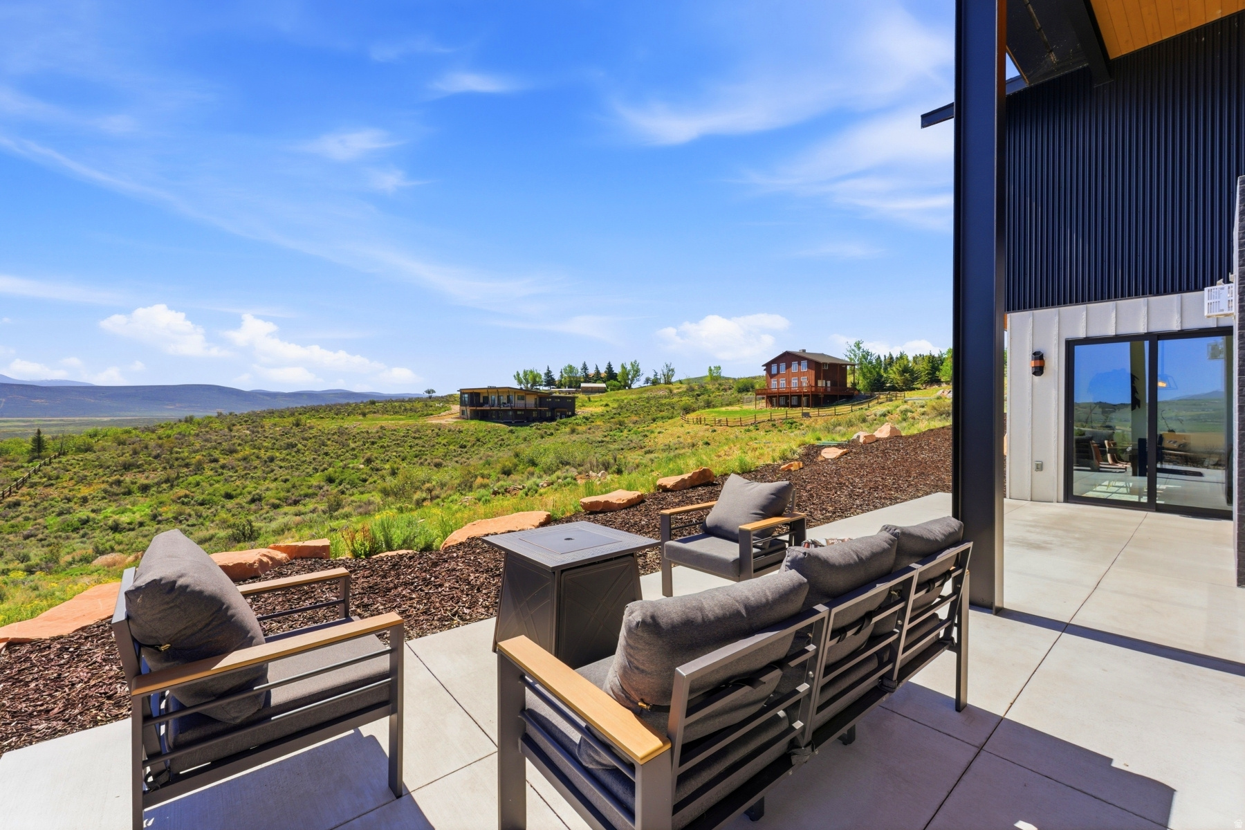 HIGHLAND ESTATES SUBDIVISION - Residential