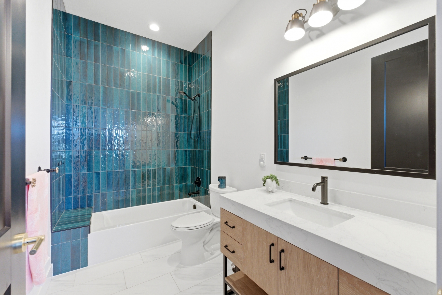 HIGHLAND ESTATES SUBDIVISION - Residential